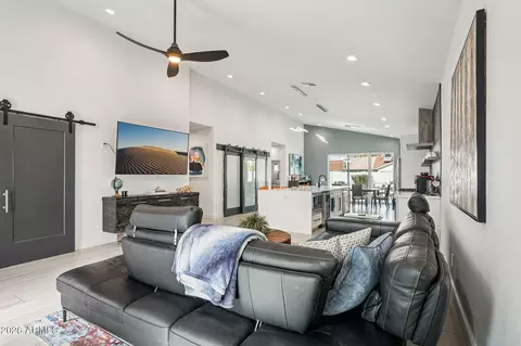 Living - 1434 E Weldon Ave, Phoenix, AZ 85014 photo 2 of 3