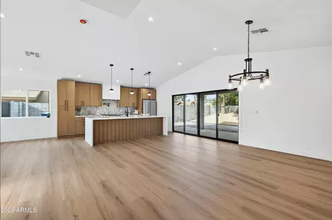 2432 W Saint Moritz Ln, Phoenix, AZ 85023 photo 32