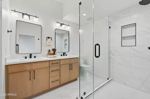 2432 W Saint Moritz Ln, Phoenix, AZ 85023 photo 17