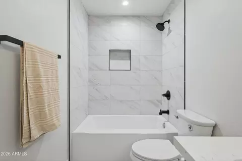 2432 W Saint Moritz Ln, Phoenix, AZ 85023 photo 13