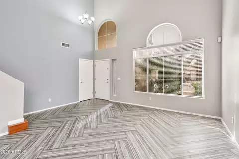 1304 E Muriel Dr, Phoenix, AZ 85022 photo 4
