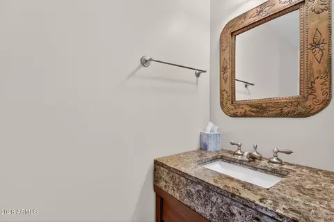 Bath - 8540 E Mcdowell Rd #110, Mesa, AZ 85207 photo 5 of 8