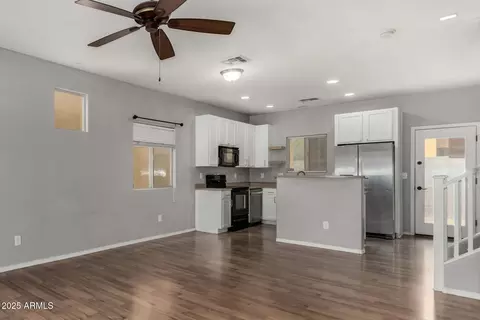 251 S Aaron --, Mesa, AZ 85208 photo 7