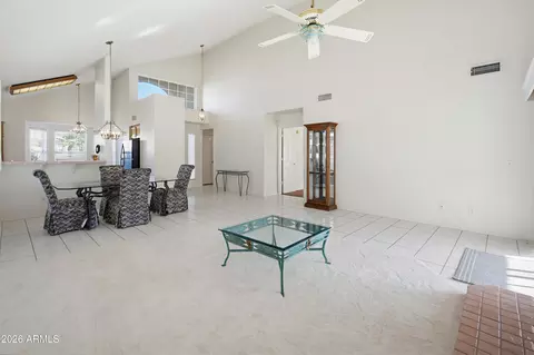 1205 E Silverwood Dr, Phoenix, AZ 85048