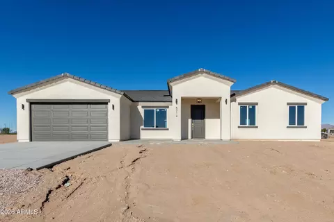 5714 N 381st Ln, Tonopah, AZ 85354