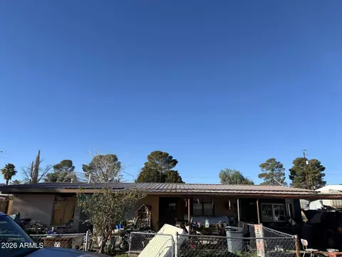 1038 W 3rd Ave, San Manuel, AZ 85631