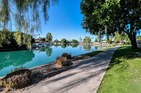 View/Area - 2011 W Nopal Ave, Mesa, AZ 85202 photo 5 of 15