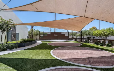 View/Area - 2011 W Nopal Ave, Mesa, AZ 85202 photo 7 of 15