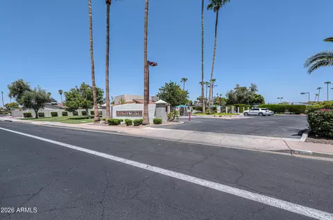 Exterior - 2011 W Nopal Ave, Mesa, AZ 85202 photo 18 of 19