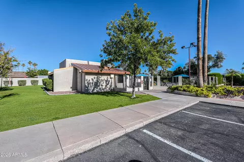 Exterior - 2011 W Nopal Ave, Mesa, AZ 85202 photo 12 of 19
