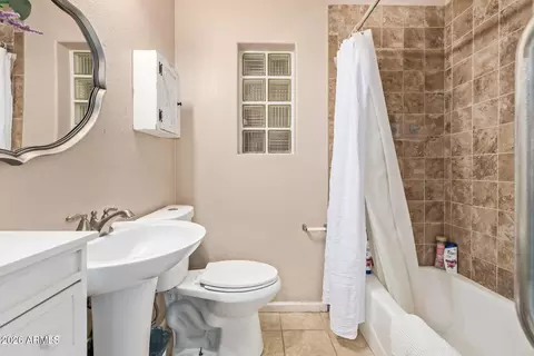 Bath - 4021 E Cody St, Apache Junction, AZ 85119 photo 5 of 5