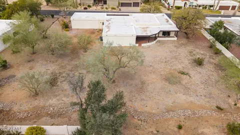 Exterior - 4621 E Onyx Ave, Phoenix, AZ 85028 photo 12 of 13