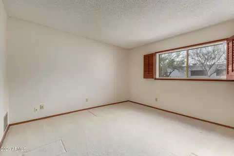 Bedroom - 4621 E Onyx Ave, Phoenix, AZ 85028 photo 5 of 6