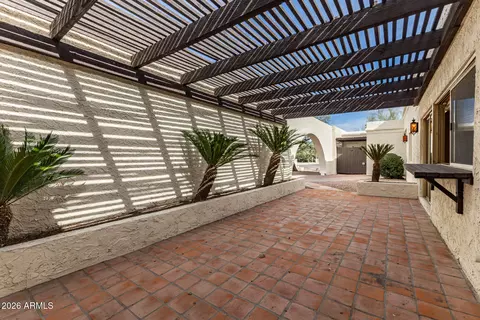 Exterior - 4621 E Onyx Ave, Phoenix, AZ 85028 photo 5 of 13