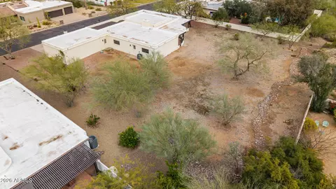 Exterior - 4621 E Onyx Ave, Phoenix, AZ 85028 photo 13 of 13