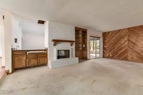 Living - 4621 E Onyx Ave, Phoenix, AZ 85028 photo 5 of 7