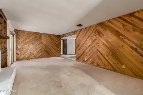 Living - 4621 E Onyx Ave, Phoenix, AZ 85028 photo 4 of 7