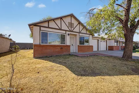 10316 N 97th Dr #A, Peoria, AZ 85345