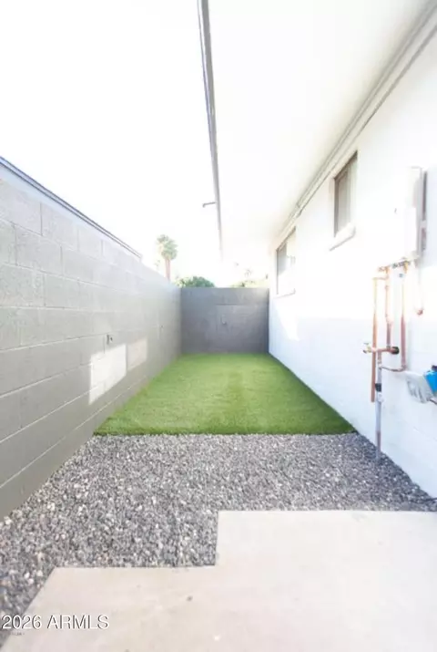 Exterior - 1605 E Montebello Ave, Phoenix, AZ 85016 photo 4 of 4