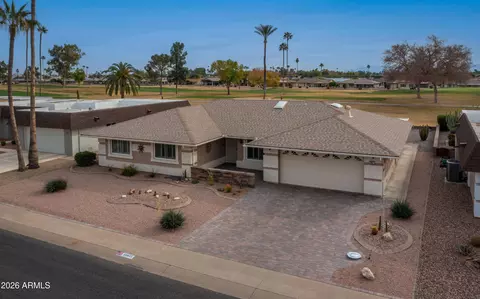 10821 W Pineaire Dr, Sun City, AZ 85351