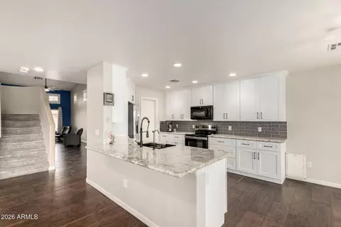 Kitchen - 1355 E Betsy Ln, Gilbert, AZ 85296 photo 1 of 3