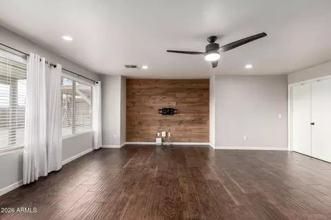 Living - 1355 E Betsy Ln, Gilbert, AZ 85296 photo 3 of 6