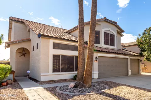 Exterior - 1355 E Betsy Ln, Gilbert, AZ 85296 photo 5 of 10