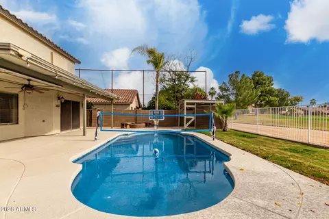 Exterior - 1355 E Betsy Ln, Gilbert, AZ 85296 photo 9 of 10