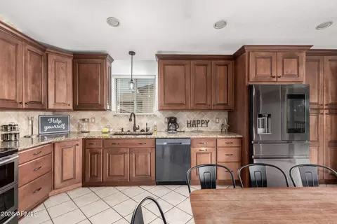 Kitchen - 1237 N Raven --, Mesa, AZ 85207 photo 5 of 5