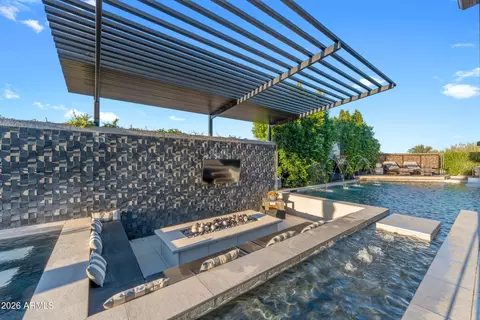Exterior - 3908 E Alameda Ln, Gilbert, AZ 85298 photo 6 of 21