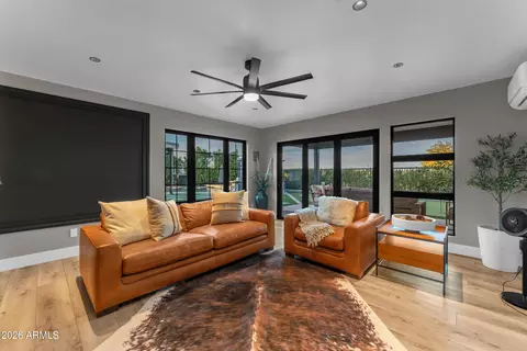 Living - 3908 E Alameda Ln, Gilbert, AZ 85298 photo 3 of 3