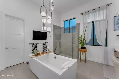 Bath - 3908 E Alameda Ln, Gilbert, AZ 85298 photo 5 of 7