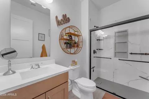 Bath - 3908 E Alameda Ln, Gilbert, AZ 85298 photo 3 of 7