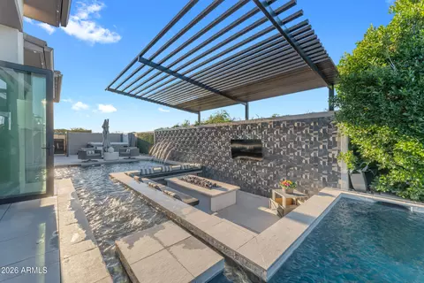 Exterior - 3908 E Alameda Ln, Gilbert, AZ 85298 photo 7 of 21