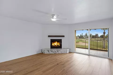 Living - 7129 E Broadway Rd #66, Mesa, AZ 85208 photo 2 of 4