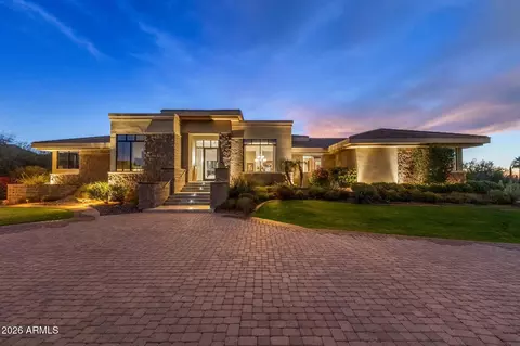 6109 N Palo Cristi Rd, Paradise Valley, AZ 85253
