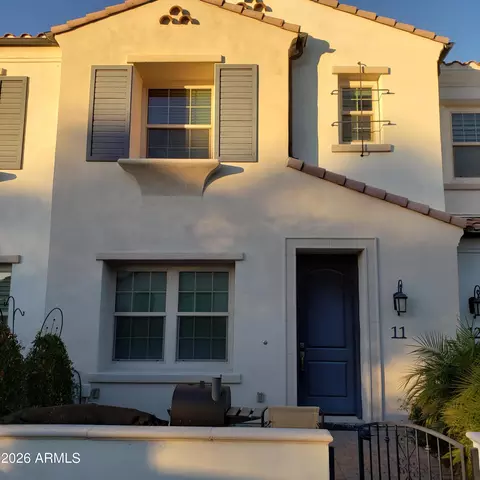 2477 W Market Pl #11, Chandler, AZ 85248