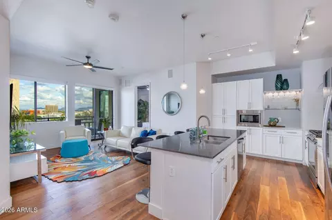 3131 N Central Ave #6010, Phoenix, AZ 85012
