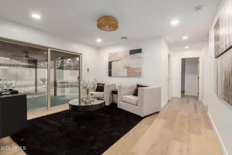Entry Way - 1023 E Watson Dr, Tempe, AZ 85283 photo 1 of 2