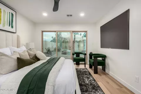 Bedroom - 1023 E Watson Dr, Tempe, AZ 85283 photo 4 of 10