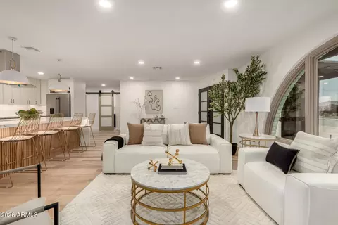 Living - 1023 E Watson Dr, Tempe, AZ 85283 photo 3 of 3
