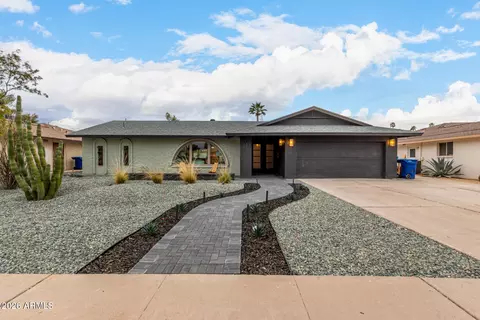 Exterior - 1023 E Watson Dr, Tempe, AZ 85283 photo 7 of 12