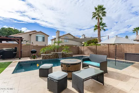 Exterior - 1727 E Aspen Way, Gilbert, AZ 85234 photo 4 of 5