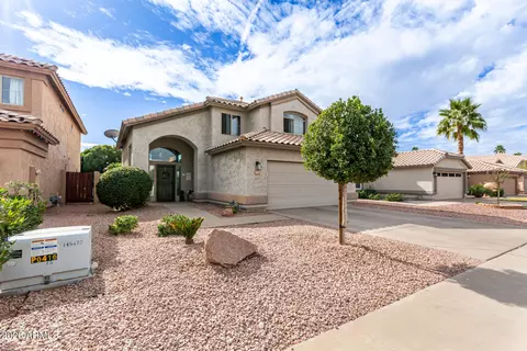 1727 E Aspen Way, Gilbert, AZ 85234