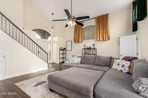 Living - 1727 E Aspen Way, Gilbert, AZ 85234 photo 2 of 2