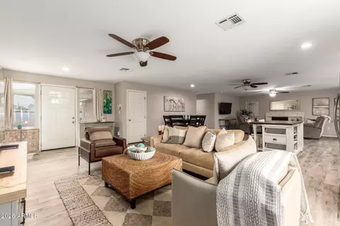 4709 N 62nd Ave, Phoenix, AZ 85033