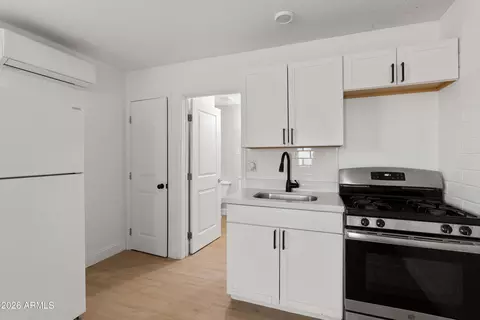 Other - 4255 N 30th Dr, Phoenix, AZ 85017 photo 8 of 10