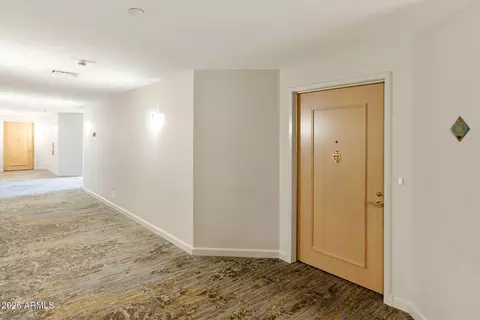 Entry Way - 1040 E Osborn Rd #601, Phoenix, AZ 85014 photo 1 of 1