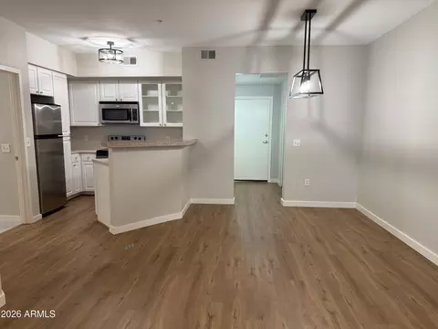 3633 N 3rd Ave #1043, Phoenix, AZ 85013