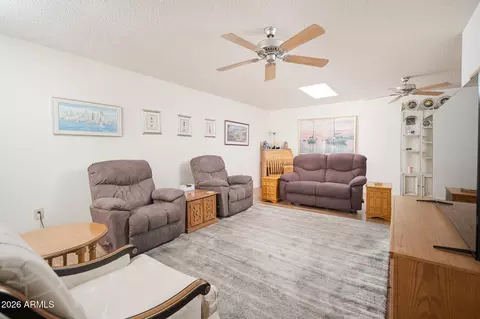 10539 W Palmeras Dr, Sun City, AZ 85373